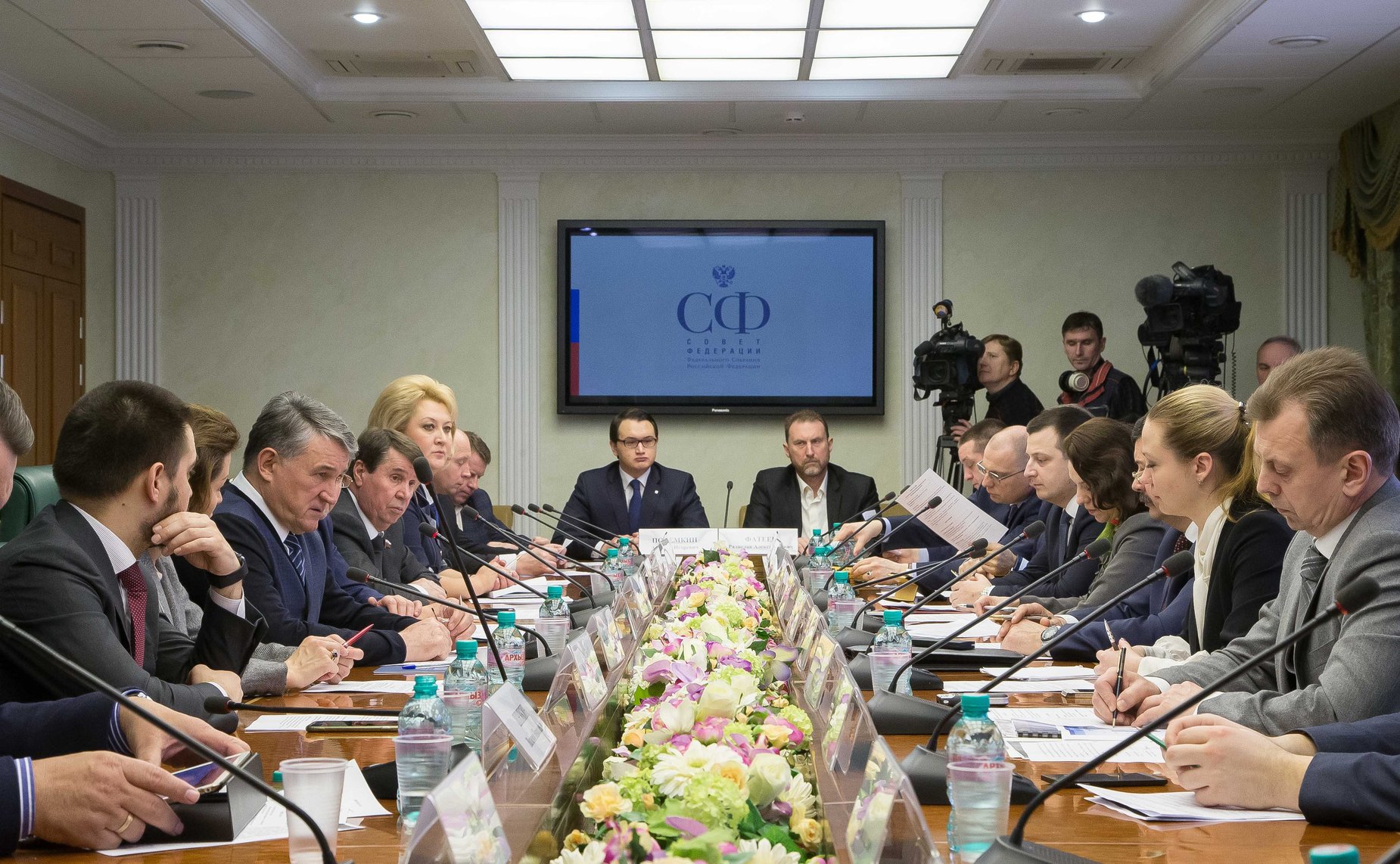 Заседание Комитета общественной поддержки жителей Юго-Востока Украины