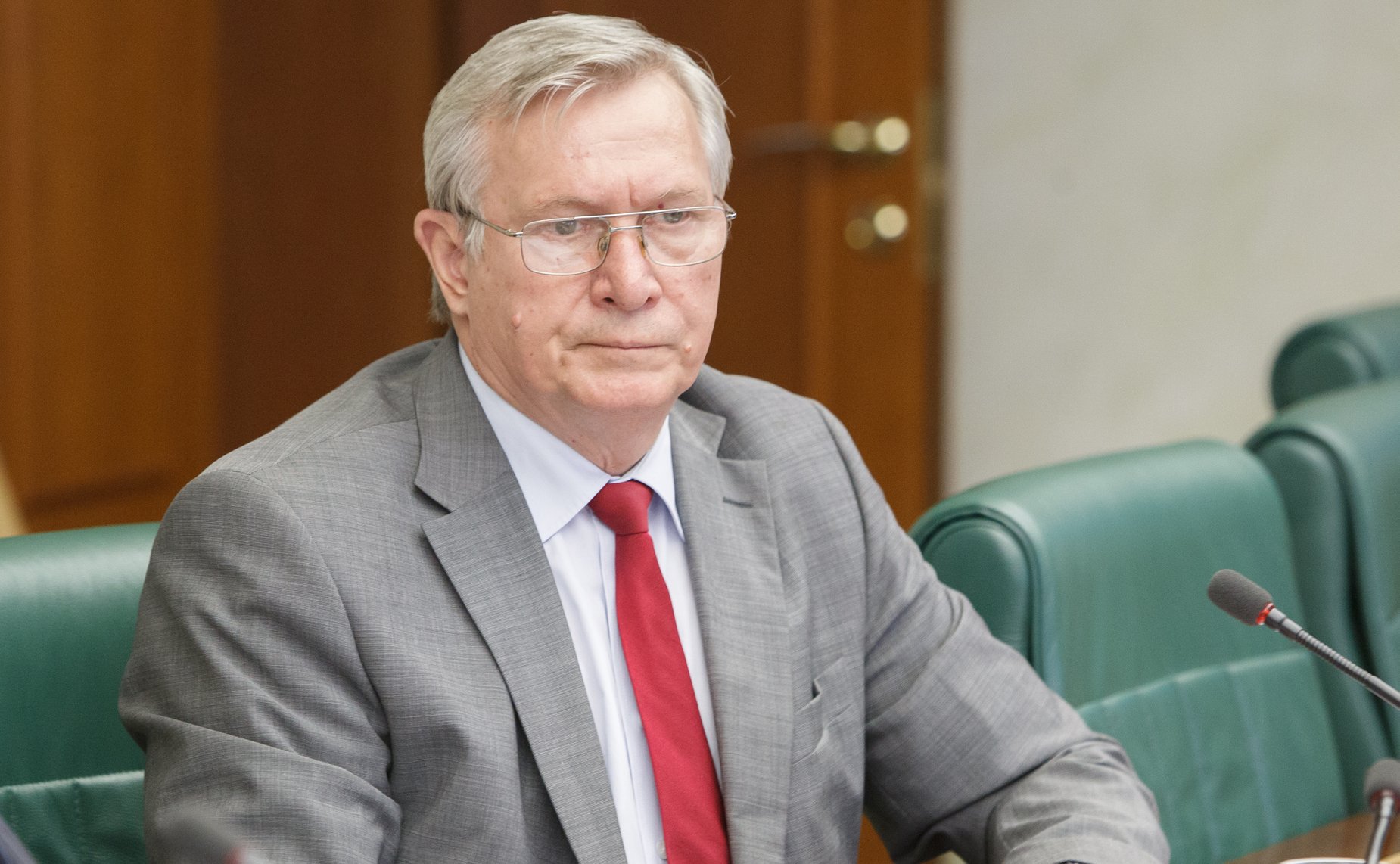 Заседание временной комиссии по мониторингу участия РФ в ВТО и Таможенном союзе-7 Савинов