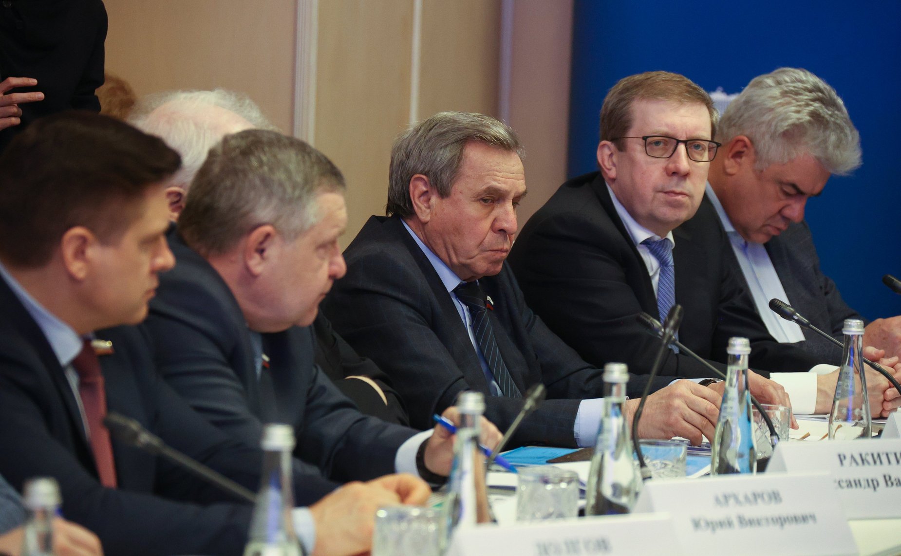Заседание парламентской комиссии по расследованию обстоятельств, связанных с созданием американскими специалистами биологических лабораторий на территории Украины