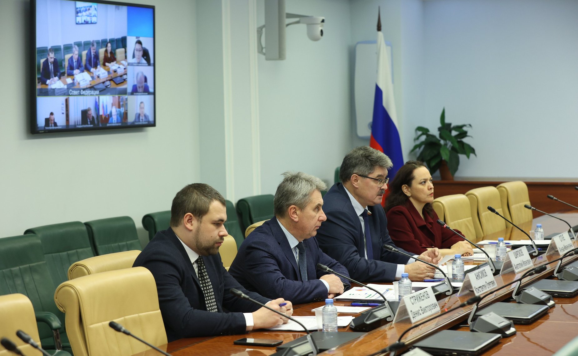 Совещание на тему «Актуальные вопросы развития внутреннего водного транспорта в регионах Дальнего Востока и Арктики»