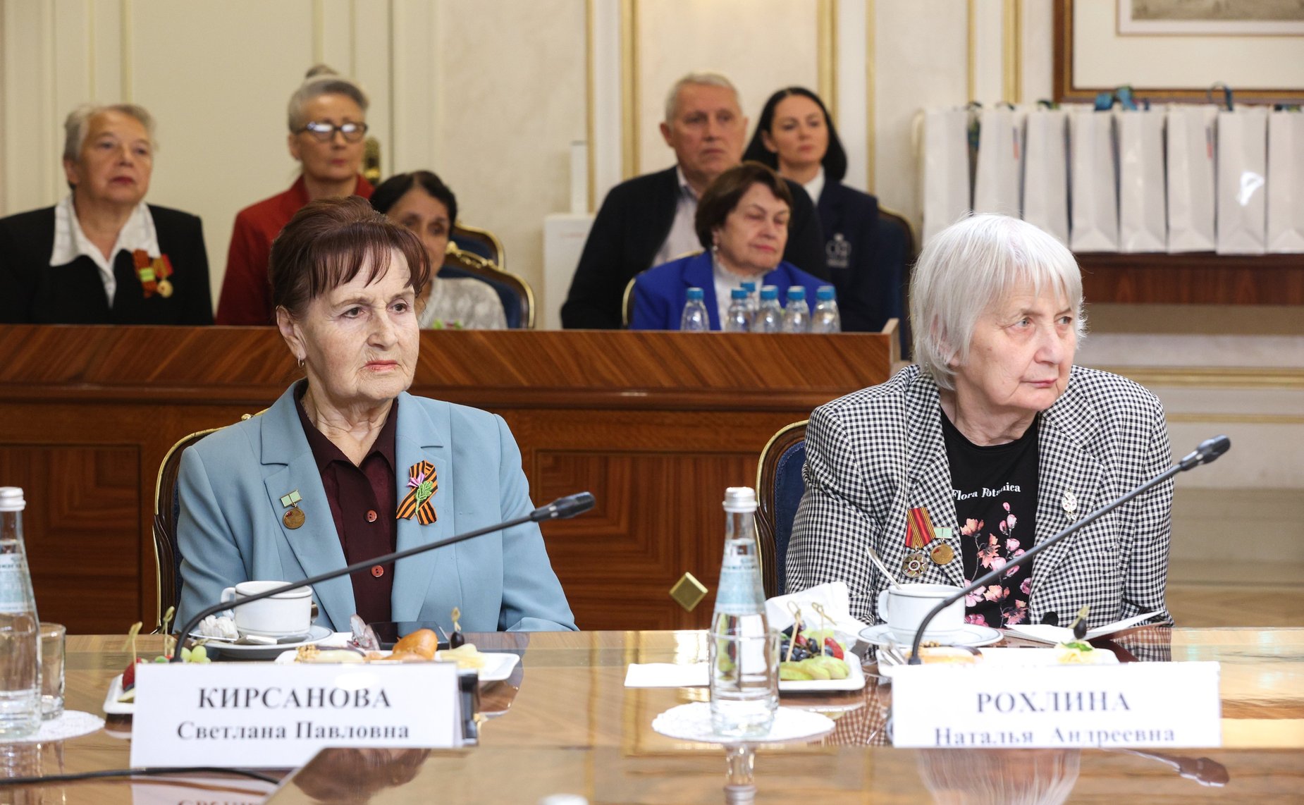 Встреча Председателя Совета Федерации Валентины Матвиенко с делегацией общества «Жители блокадного Ленинграда» Санкт-Петербурга