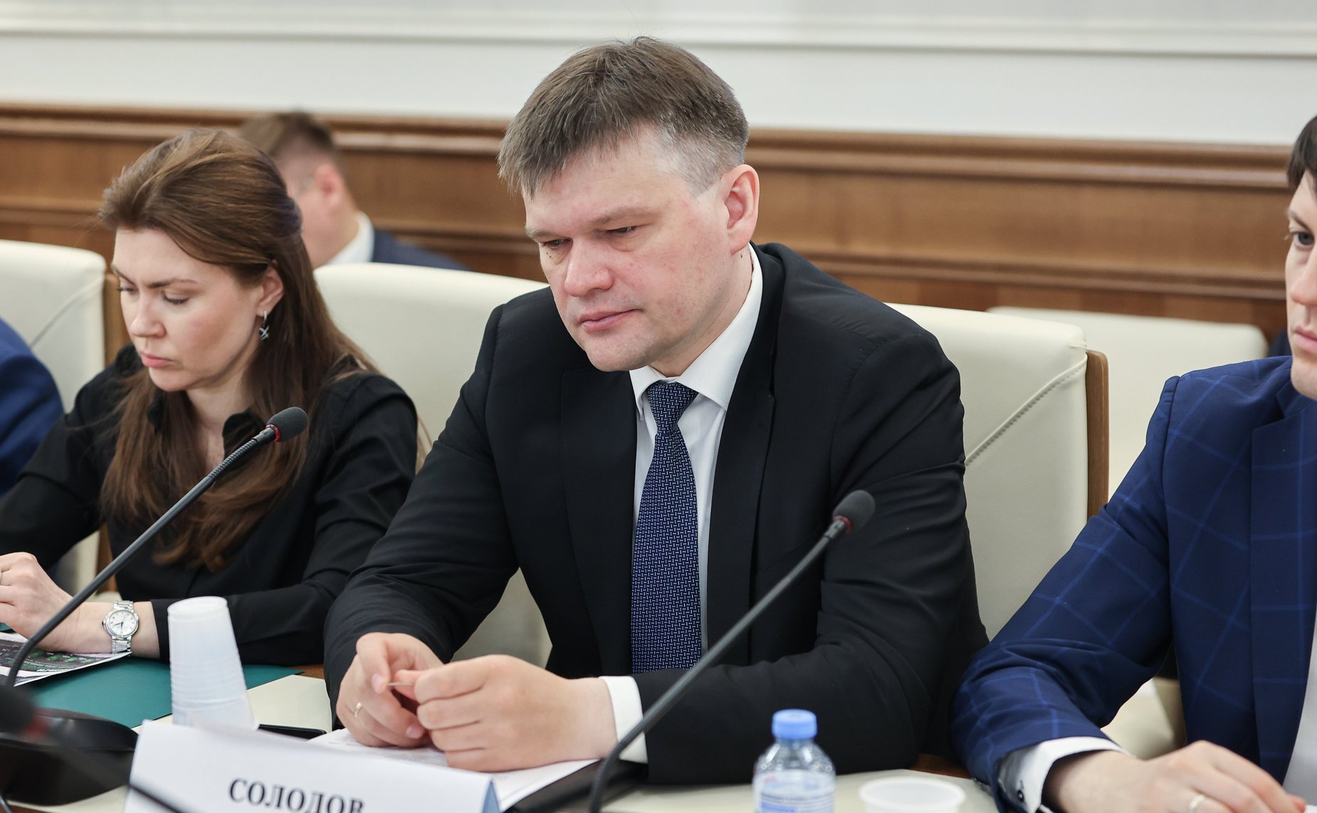 Круглый стол на тему «Об эффективности и достаточности мер государственной поддержки предприятий агропромышленного и рыбохозяйственного комплексов, пищевой и перерабатывающей промышленности»