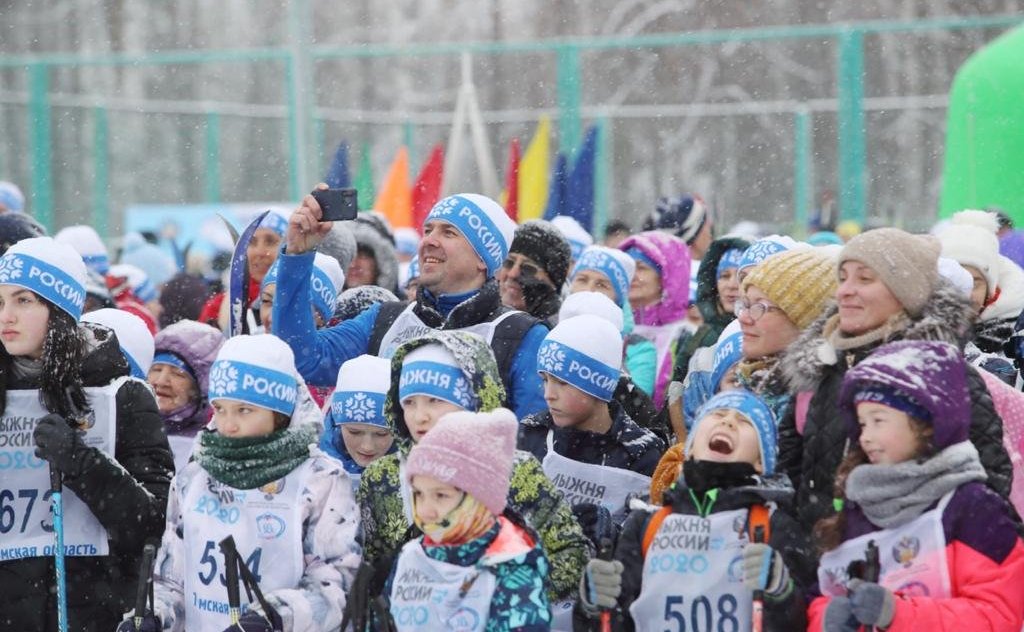 Владимир Кравченко принял участие в открытой массовой лыжной гонке «Лыжня России» в г. Томске