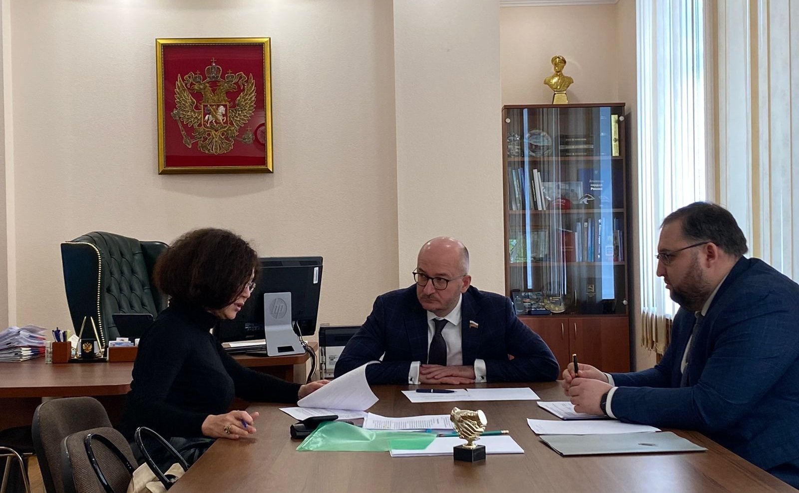 Олег Цепкин в рамках региональной недели встретился с министрами и руководителями профильных комитетов Законодательного Собрания Челябинской области