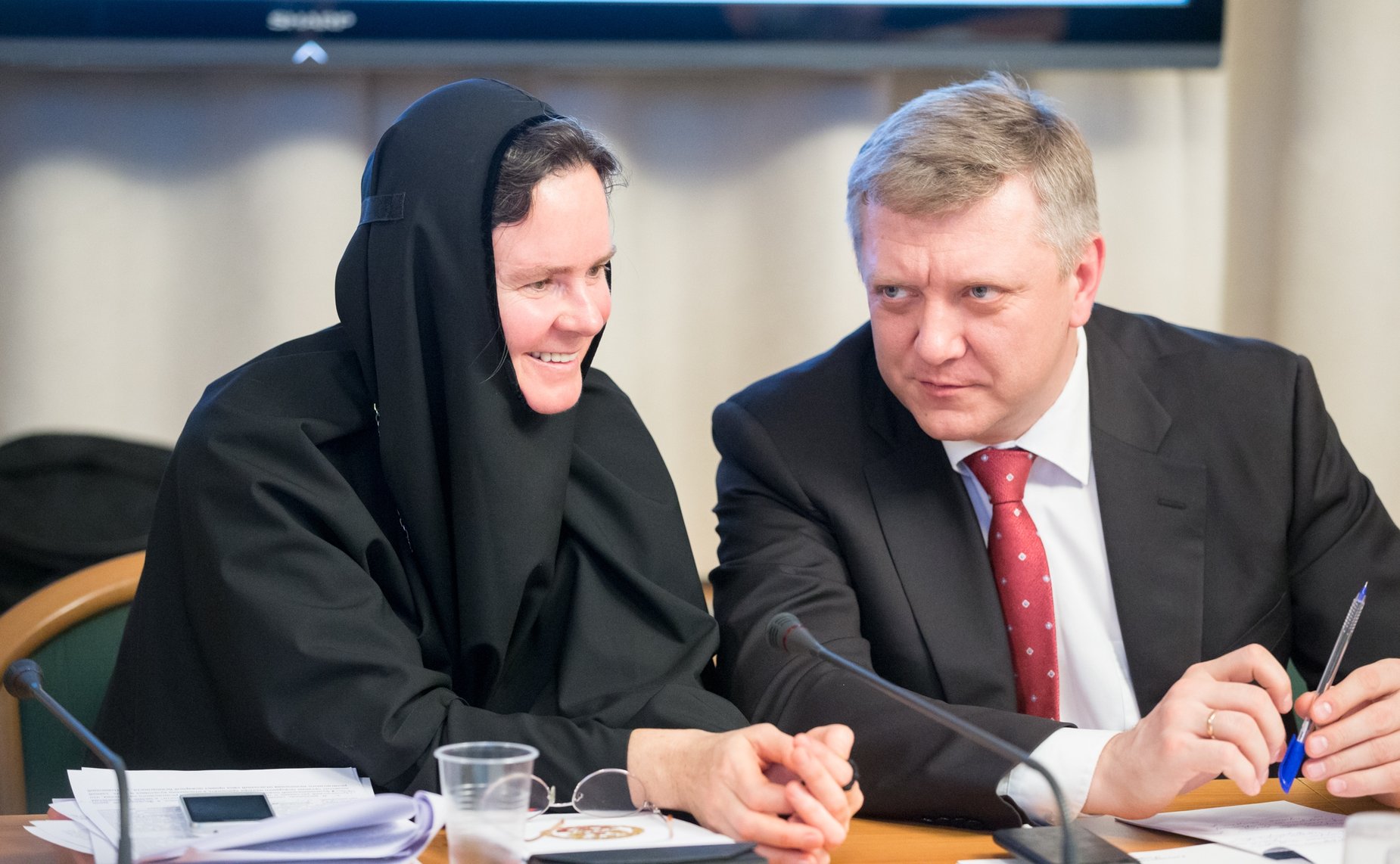 Заседание «круглого стола» по тему «Религия. Общество. Государство»