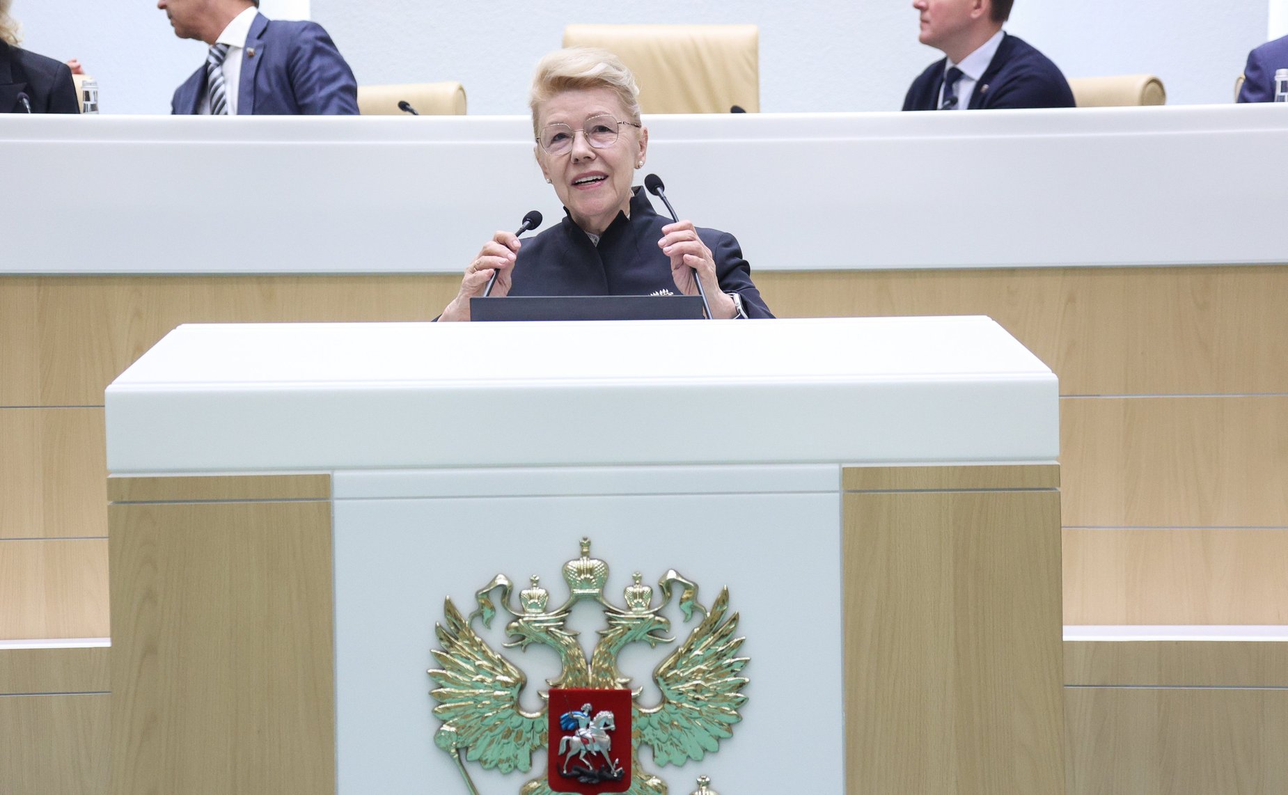 Елена Мизулина