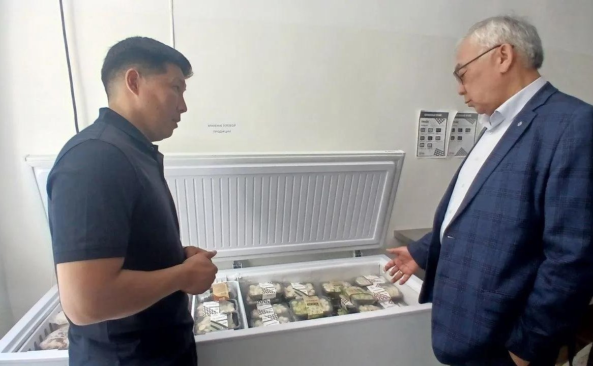 Баир Жамсуев ознакомился с ходом благоустройства территорий и развитием производств в Могойтуйском округе Забайкалья