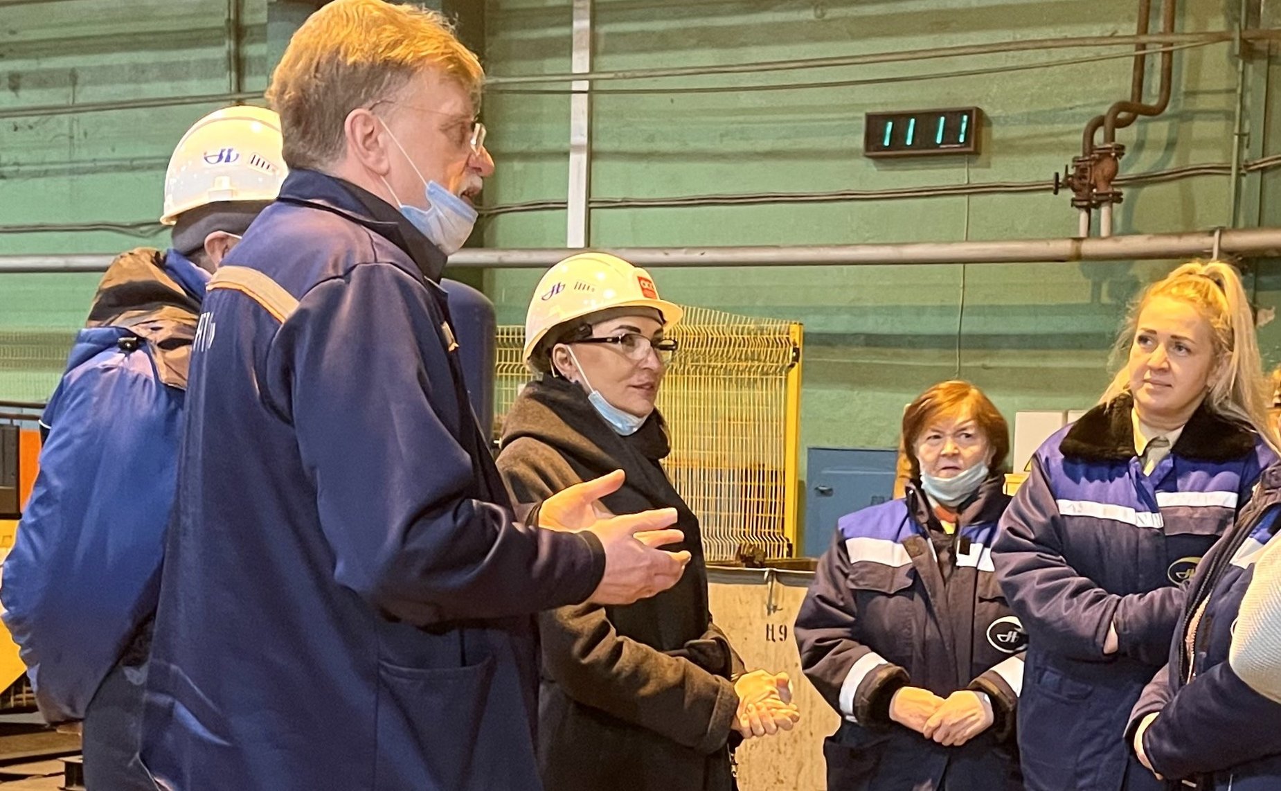 Татьяна Кусайко встретилась с работниками судоремонтного завода «Нерпа»