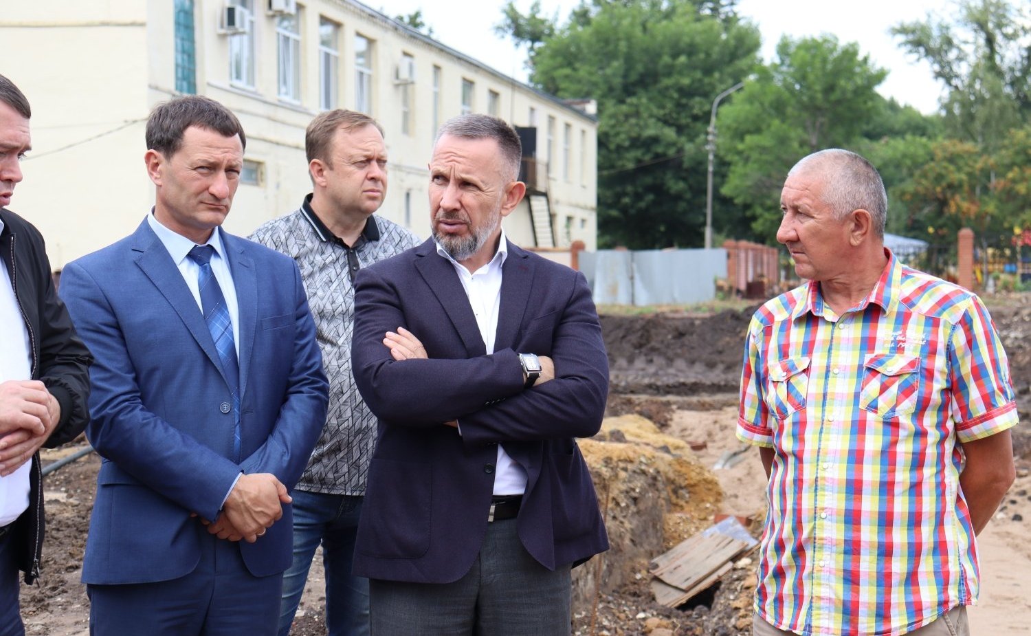 Олег Алексеев в рамках поездки в регион посетил Марксовский район