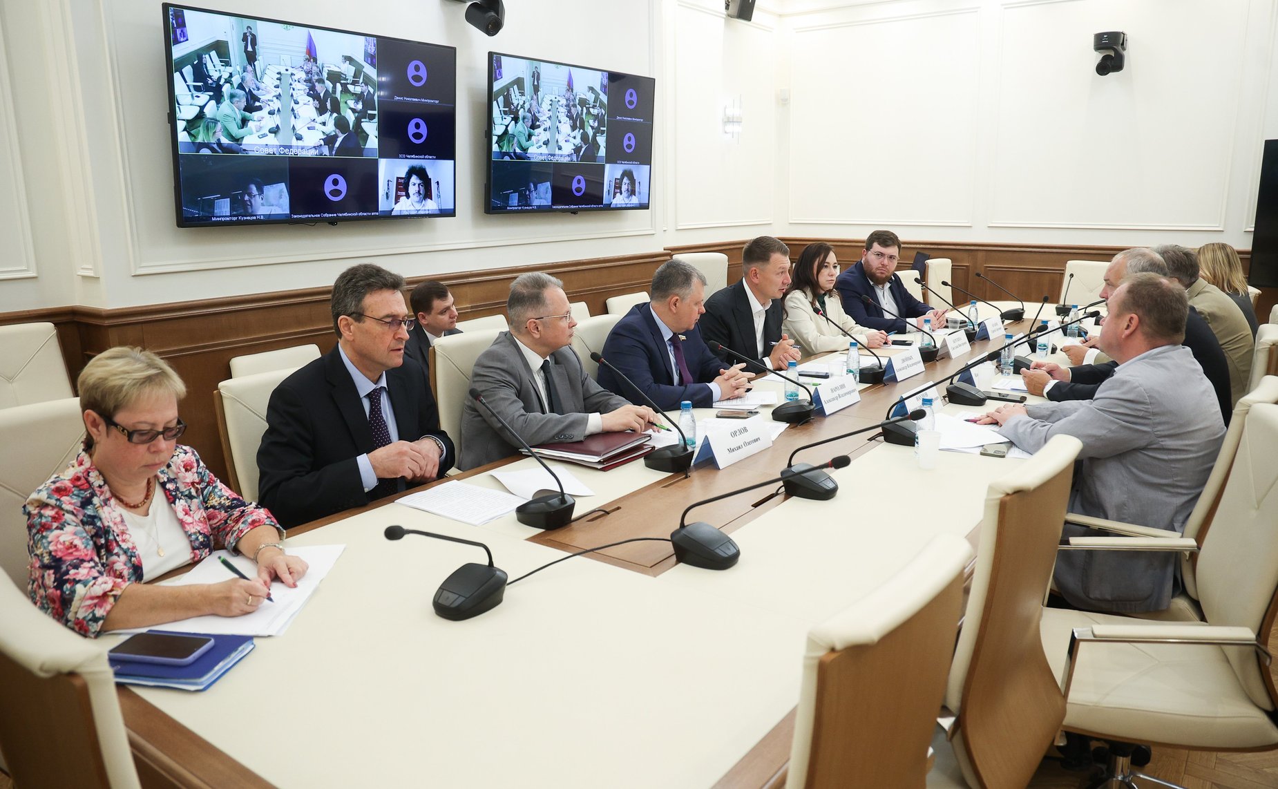 Заседание рабочей группы по рассмотрению проекта ФЗ № 872405–8 «О внесении изменений в статью 10 ФЗ «Об основах государственного регулирования торговой деятельности в Российской Федерации»