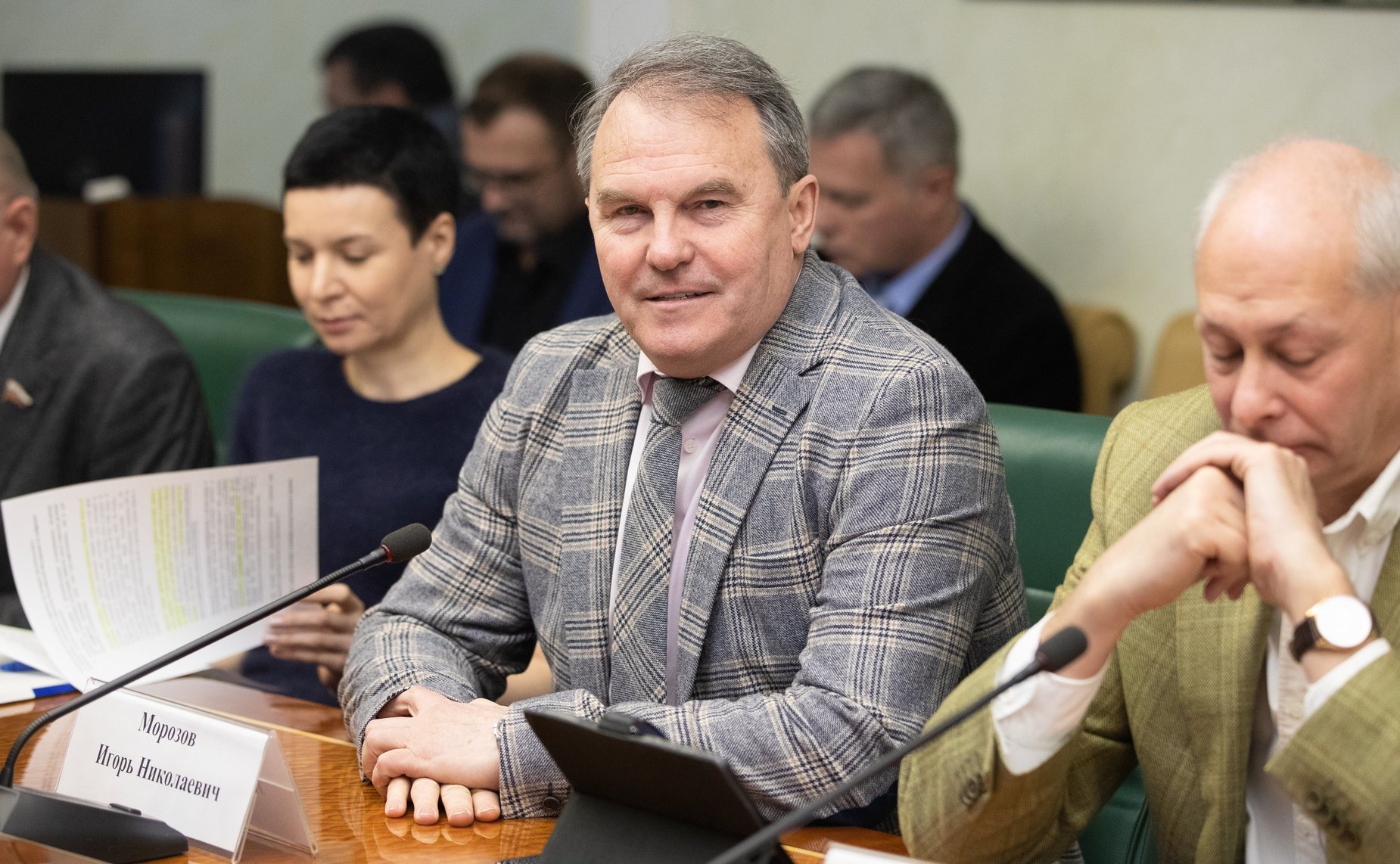 Игорь Морозов