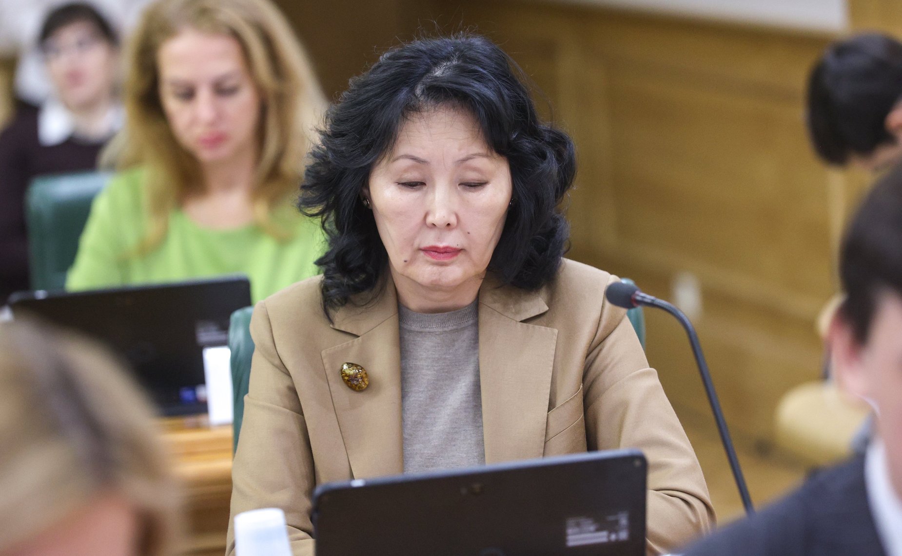 Круглый стол на тему «Особый порядок привлечения к административной ответственности судей и иных должностных лиц, выполняющих определенные государственные функции»