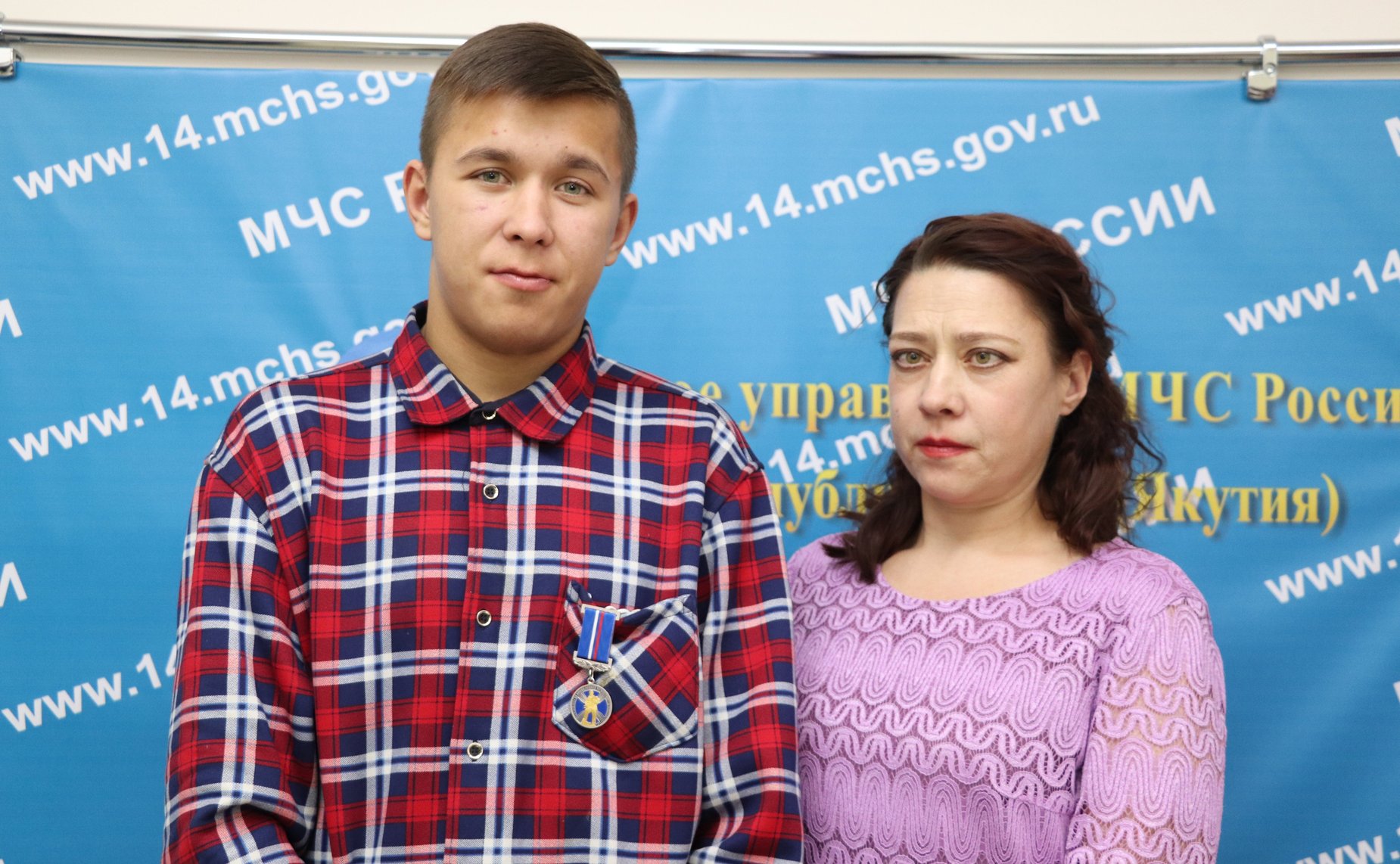 Егор Борисов вручили детям-героям памятные медали Совета Федерации «За проявленное мужество»