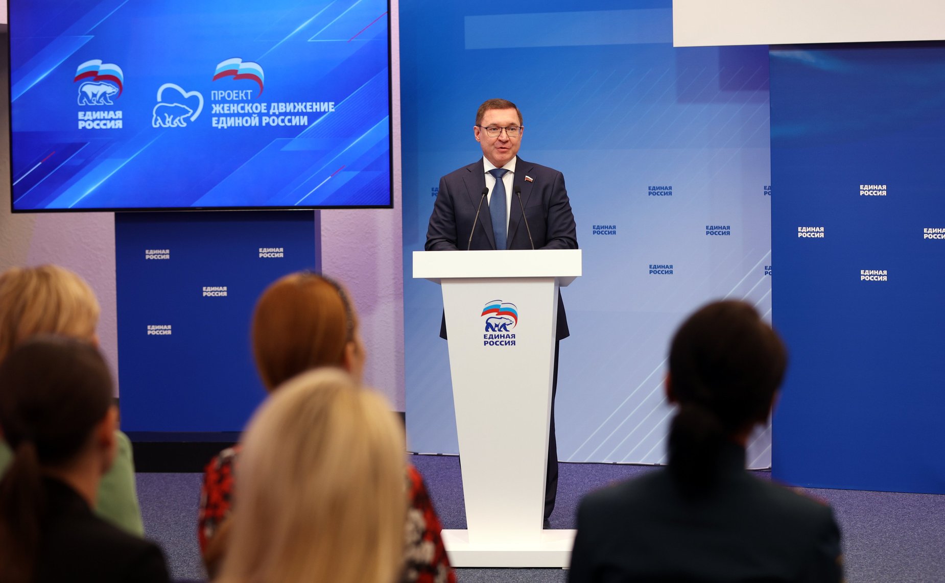 Владимир Якушев