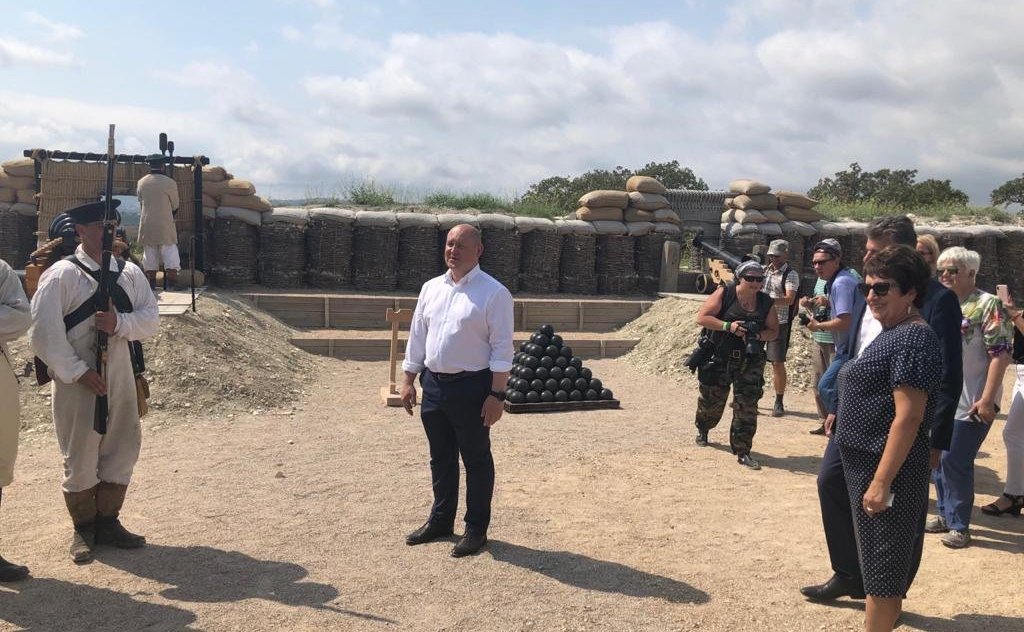 Екатерина Алтабаева приняла участие в открытии нового культурного объекта Севастополя — парка живой истории «Федюхины высоты»