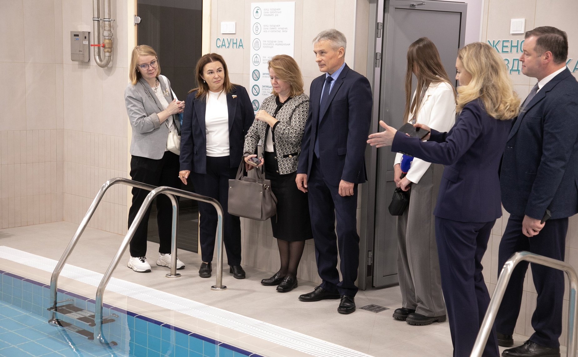 Сенаторы посетили Центр физкультурной и спортивной работы «Олимпия» Тюменского муниципального района