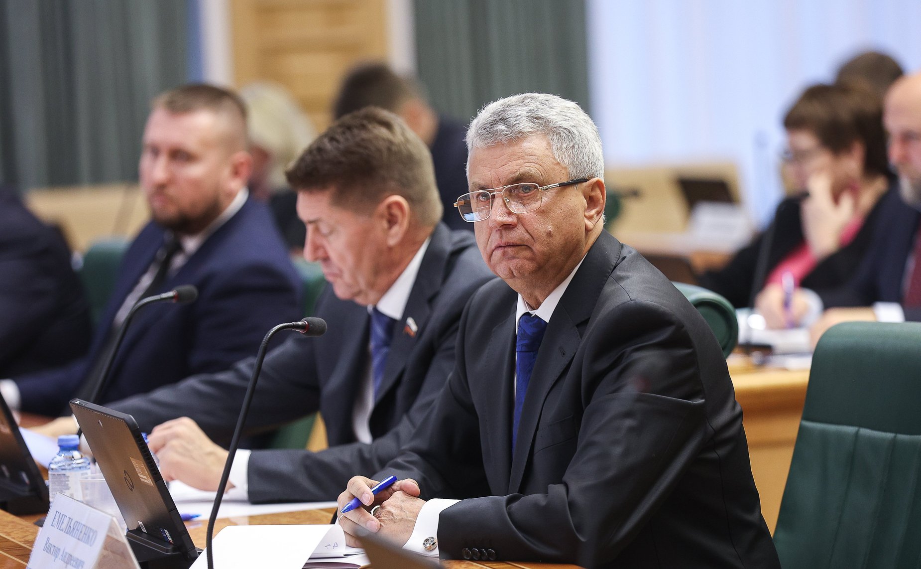 В Совете Федерации состоялось заседание Совета по вопросам интеграции воссоединенных субъектов в правовую и социально-экономическую системы РФ, созданного при верхней палате парламента