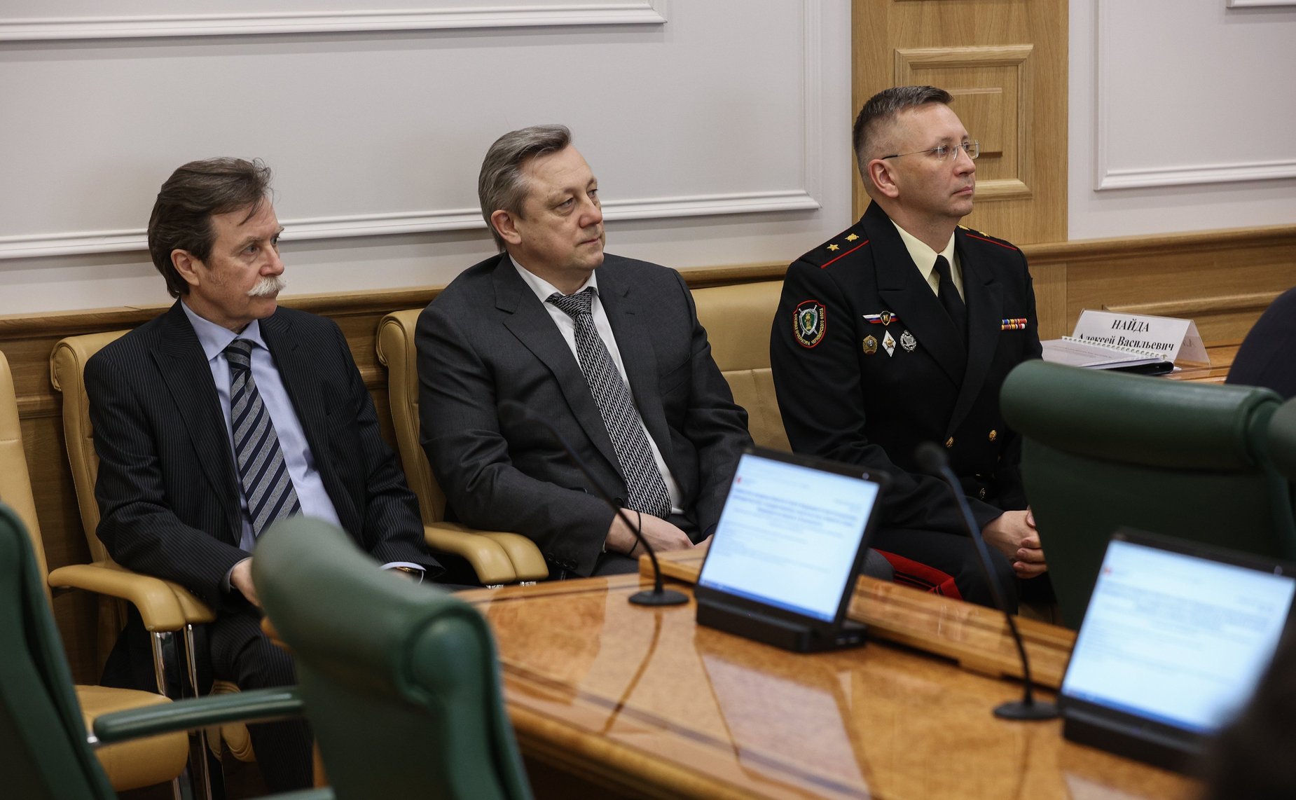 Совместное заседание Комитета СФ по конституционному законодательству и государственному строительству и Комитета СФ по обороне и безопасности