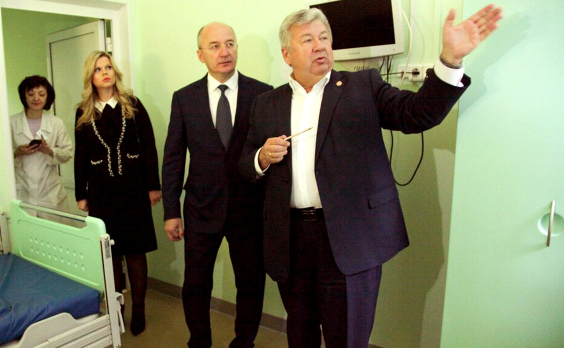 Олег Цепкин посетил Челябинский областной клинический центр онкологии и ядерной медицины