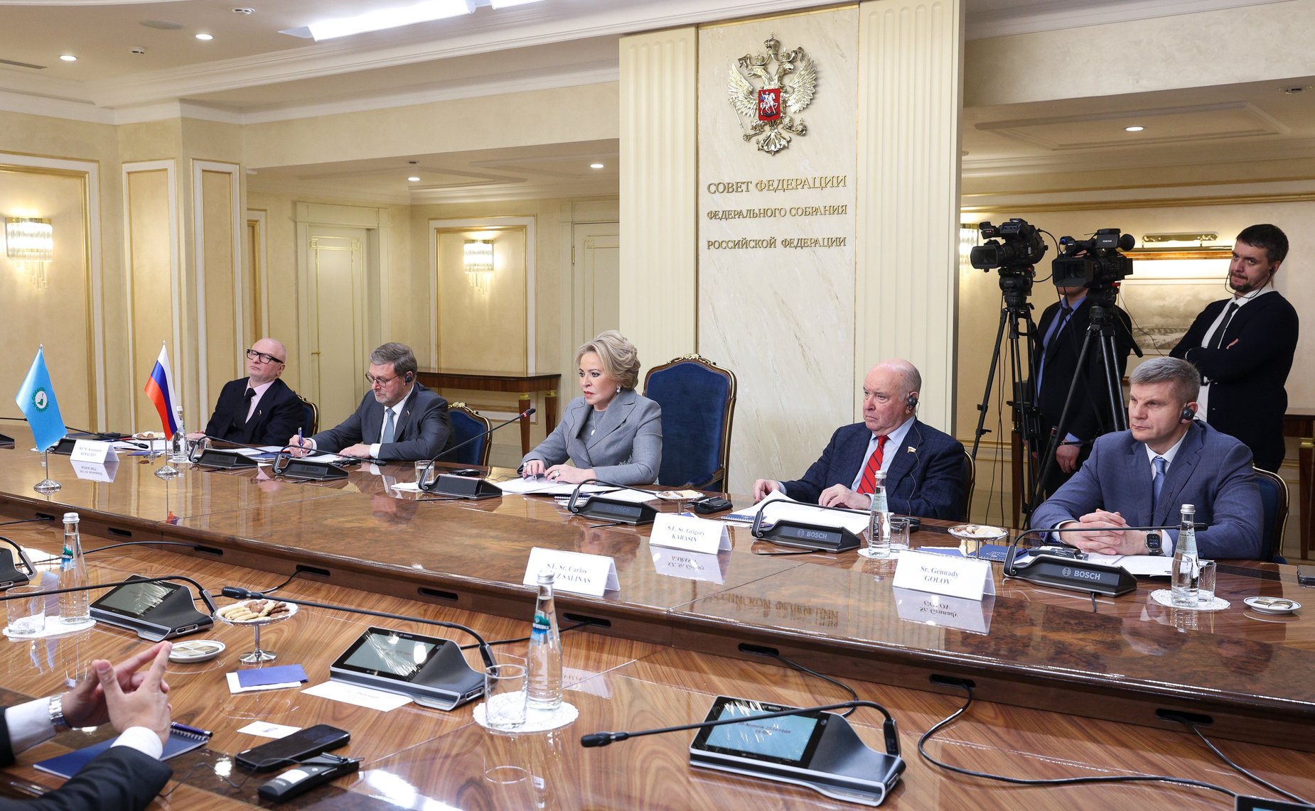 Валентина Матвиенко провела встречу с Председателем Парламента стран Латинской Америки и Карибского бассейна (ПАРЛАТИНО) Роландо Мигелем Гонсалесом Патрисио