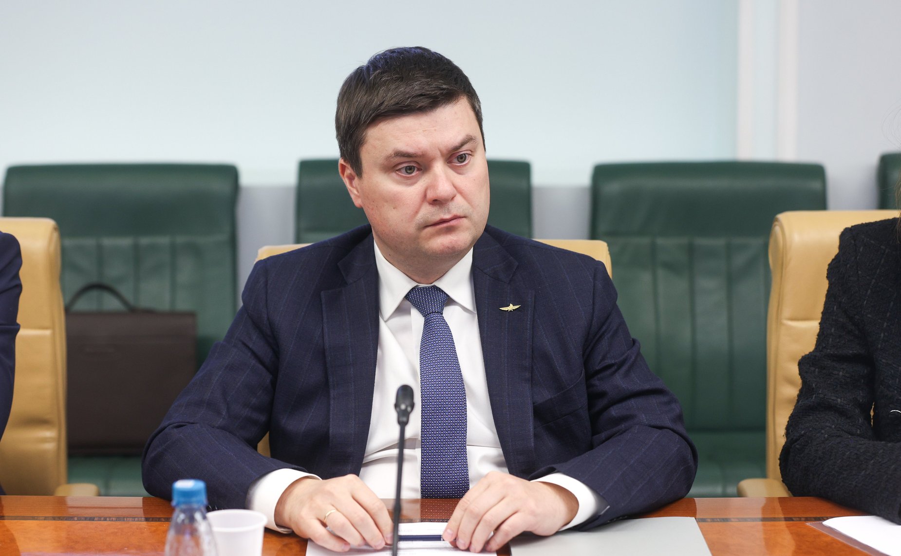 Совещание Комитета Совета Федерации по экономической политике на тему «Вопросы поставок отечественной авиационной техники для российских авиаперевозчиков»