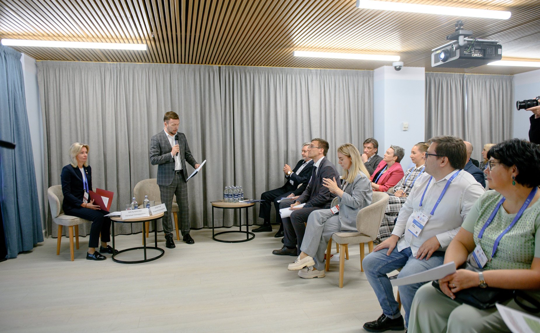 Дискуссионная площадка «Серебряный возраст: новые горизонты здоровья и активности». VI Форум социальных инноваций регионов