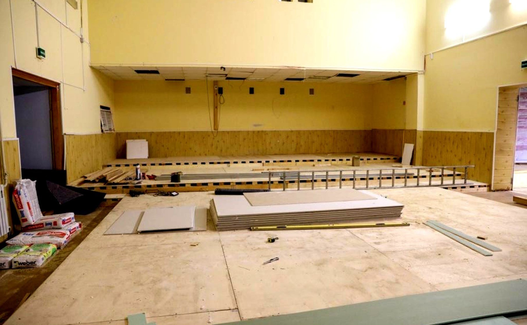 Идет строительство модельной библиотеки