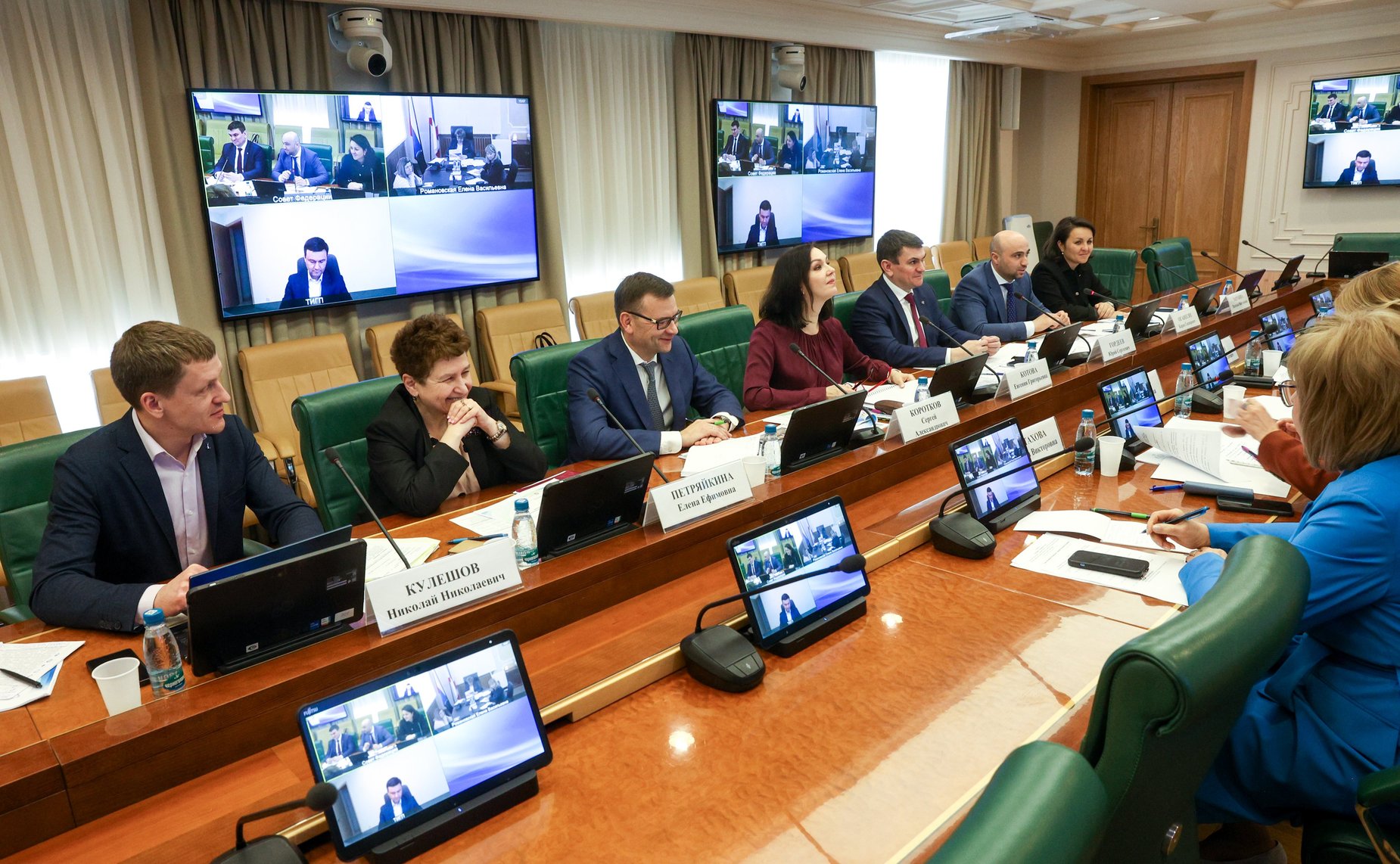 Совещание заместителя Председателя Совета Федерации Инны Святенко «Об итогах реализации «дорожной карты» строительства федерального детского реабилитационного центра «Кораблик «Мойнаки» Минздрава России в городе Евпатории»