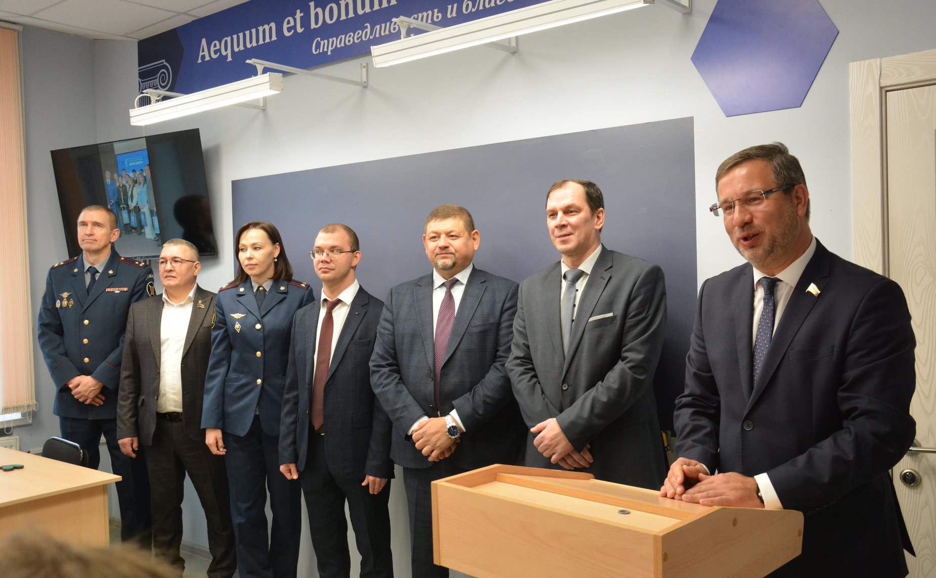 Николай Владимиров принял участие в торжественном открытии юридического класса в средней общеобразовательной школе № 31 г. Чебоксары