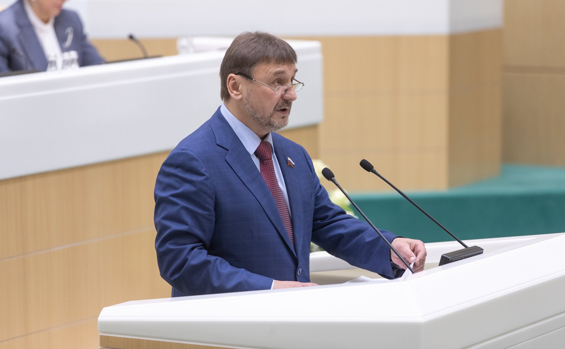 Владимир Лебедев