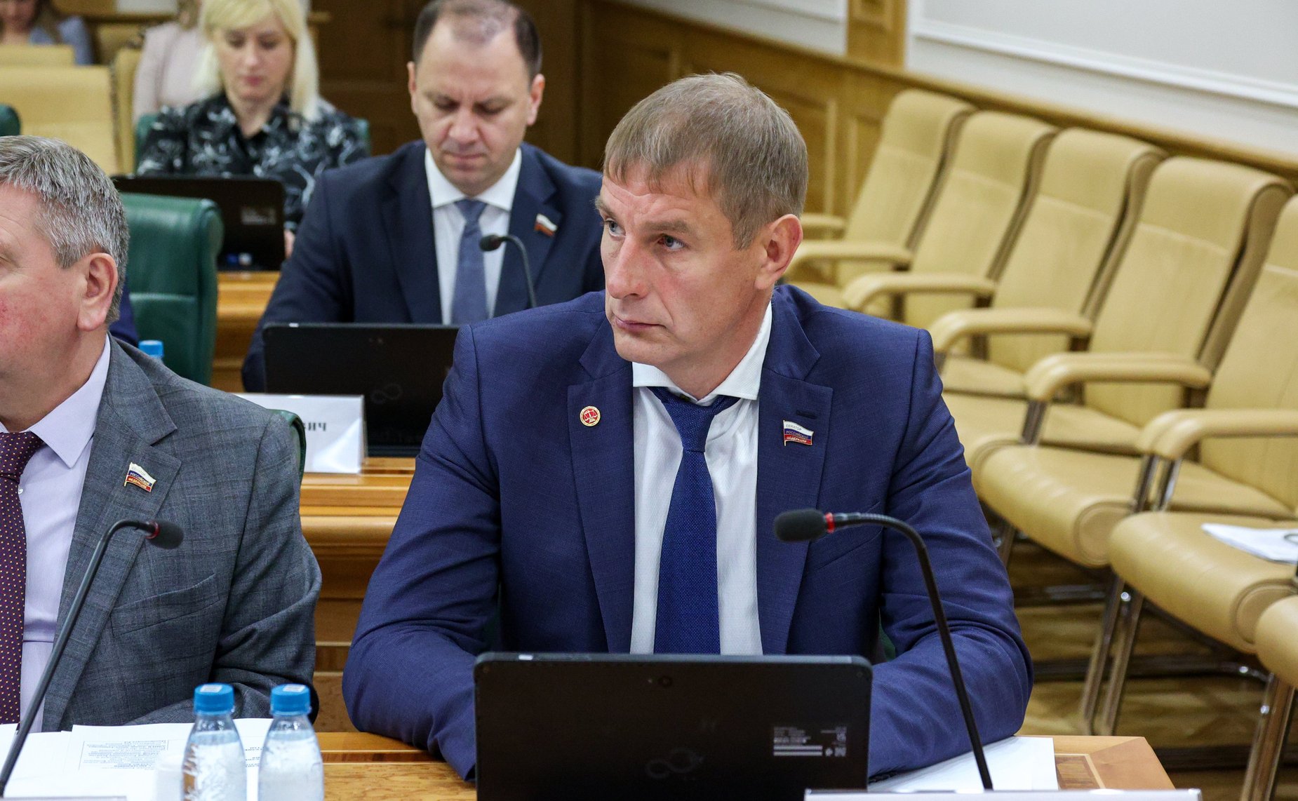 Олег Земцов