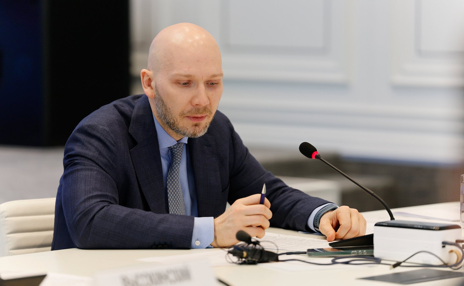 Круглый стол на тему «Совершенствование системы лицензирования деятельности по управлению многоквартирными домами»