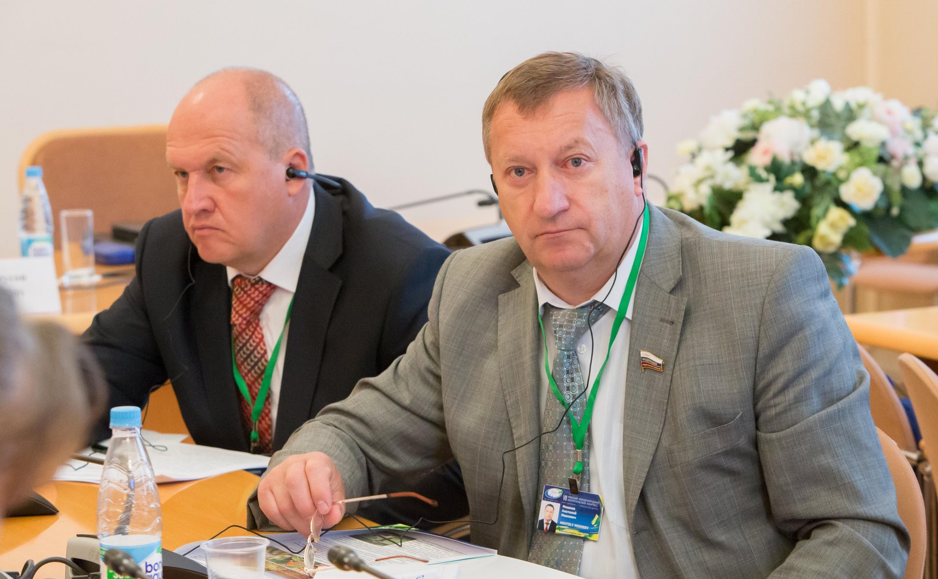 Заседания «круглых столов» в рамках Невского международного экологического конгресса