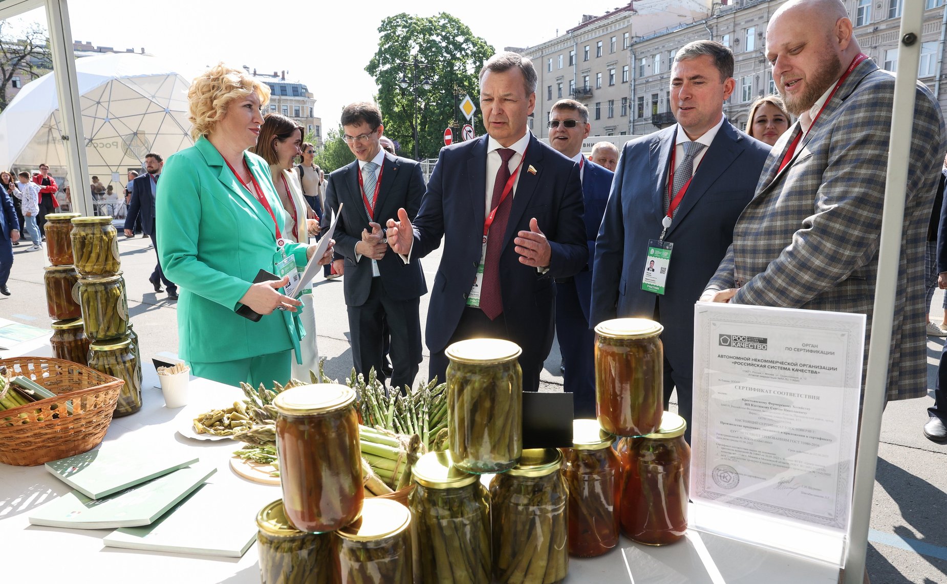 Открытие ярмарки Российской экологической продукции в рамках X Невского международного экологического конгресса
