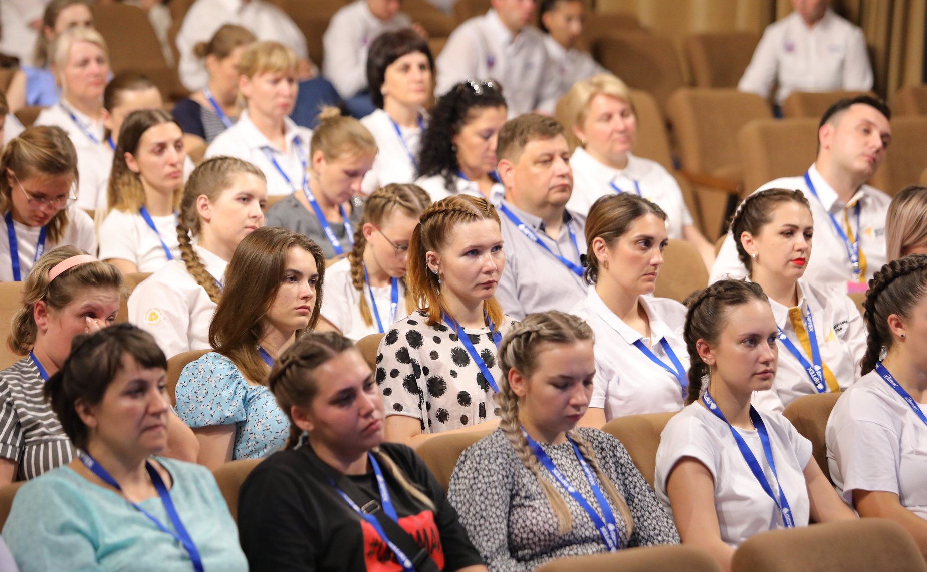 Владимир Полетаев встретился с советниками директоров школ по воспитанию, которые обучаются в детском центре «Артек»