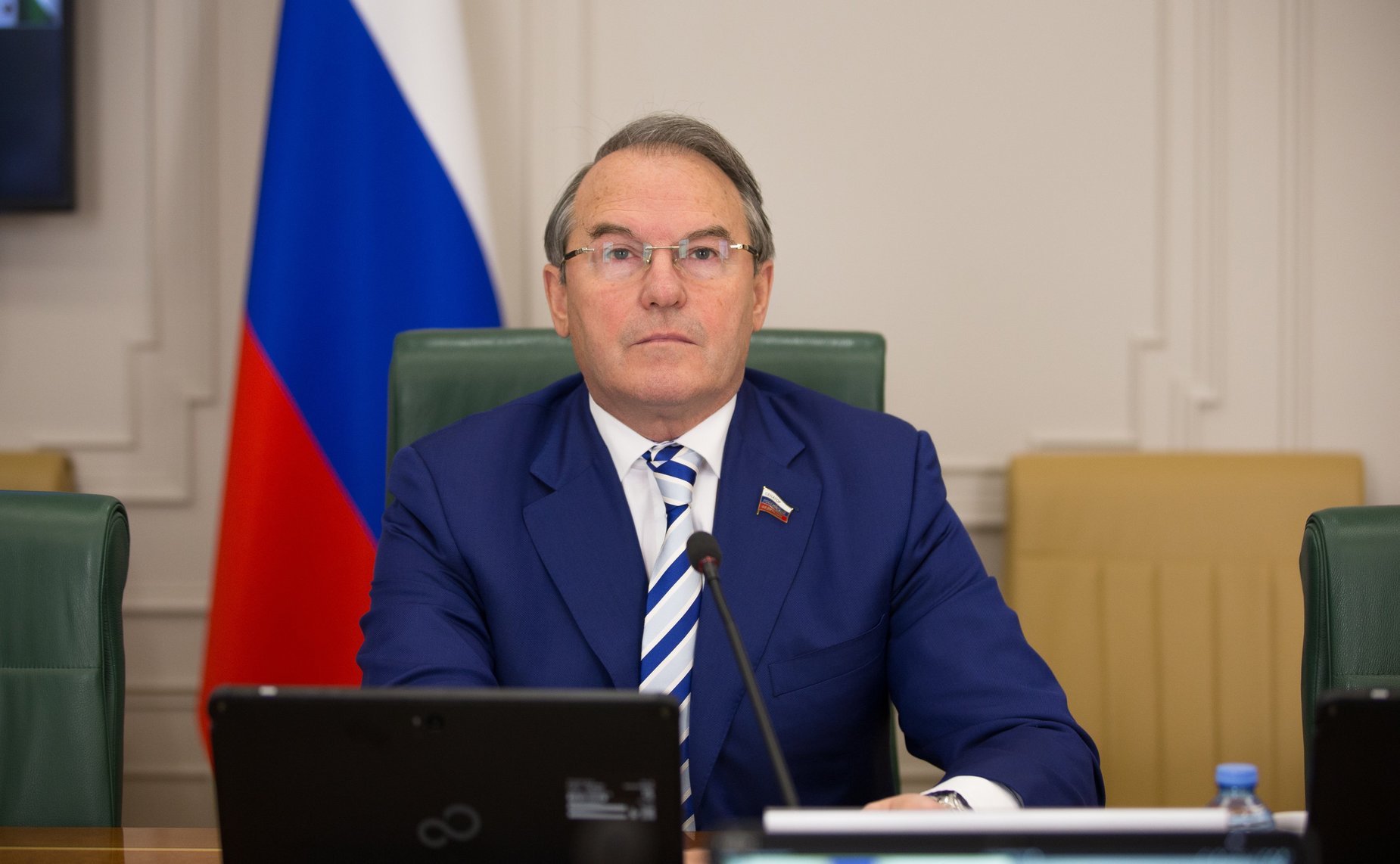 Игорь Морозов