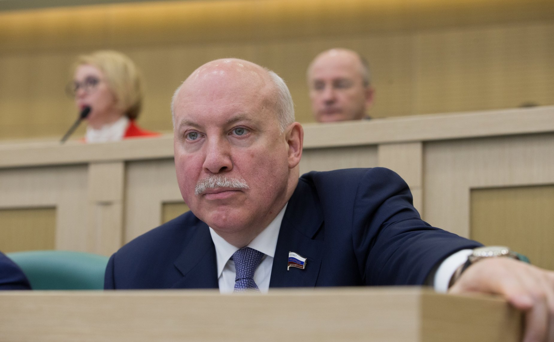 Д. Мезенцев