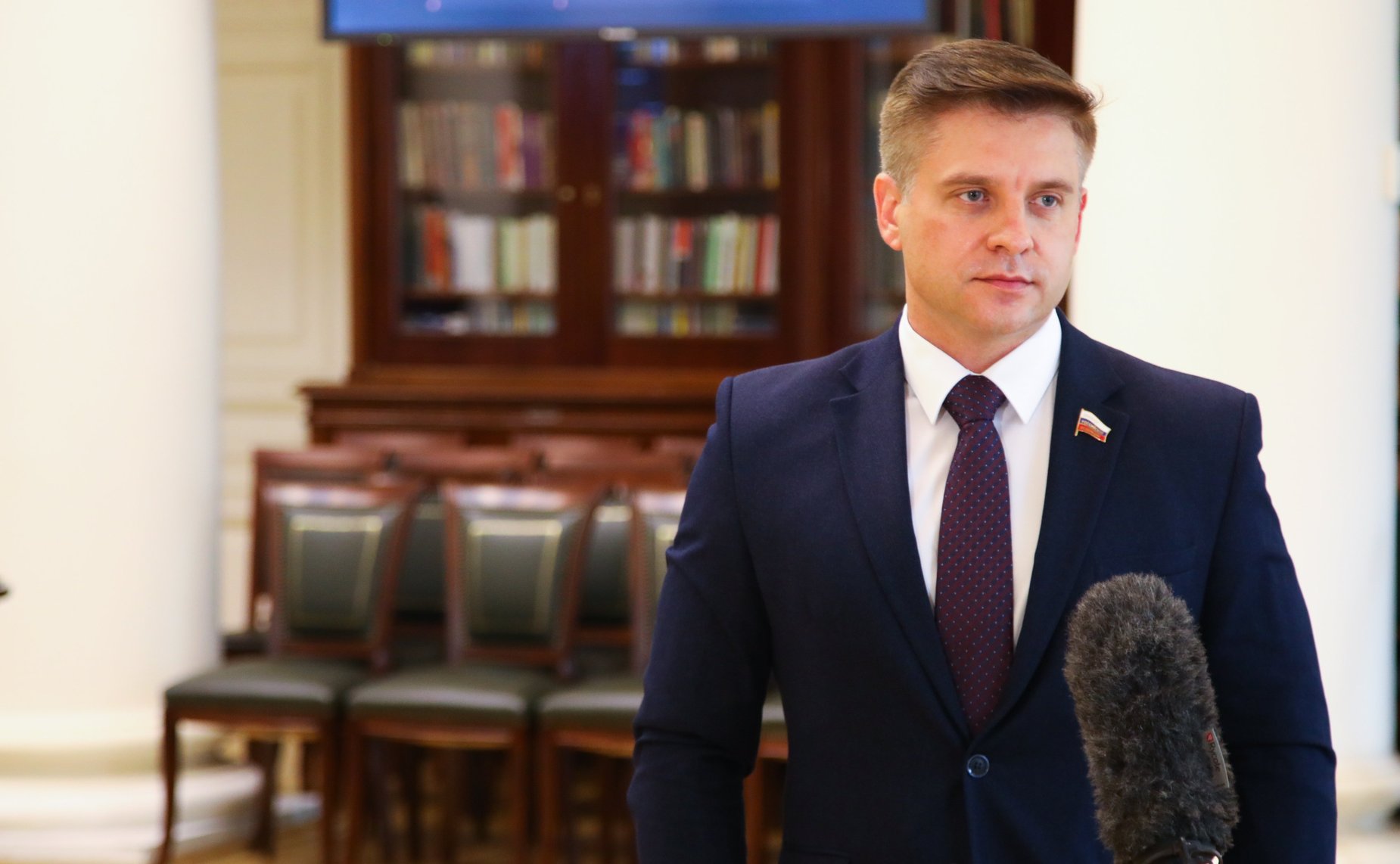 Юрий Архаров