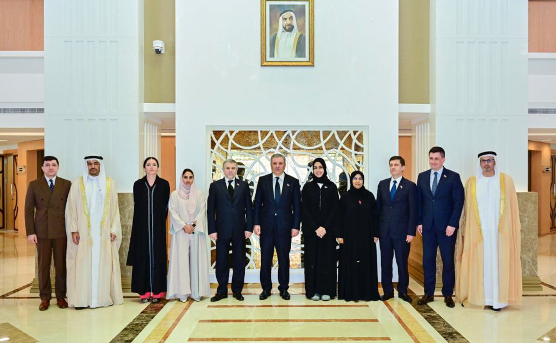 Встреча сенаторов РФ — членов группы по сотрудничеству Совета Федерации с Федеральным национальным советом ОАЭ с членами группы дружбы «ОАЭ-Россия» Федерального национального совета во главе с депутатом Сарой Фалакназ
