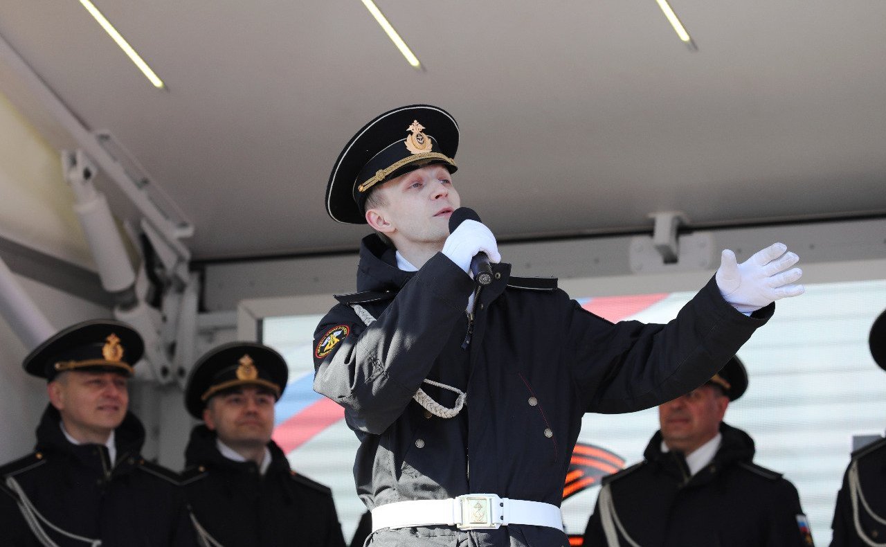 В Североморске прошел концерт-митинг «Za Мир без нацизма!» в поддержку российской армии