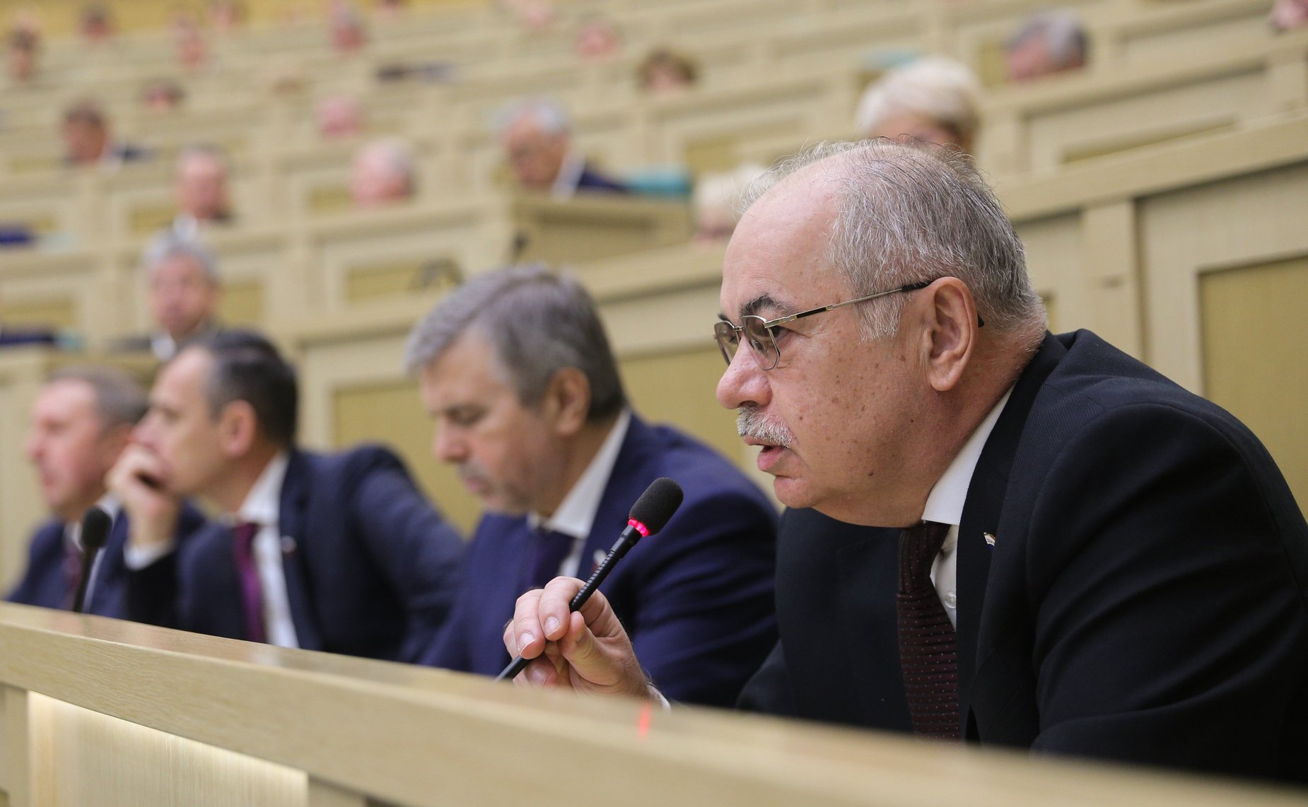 Ильяс Умаханов