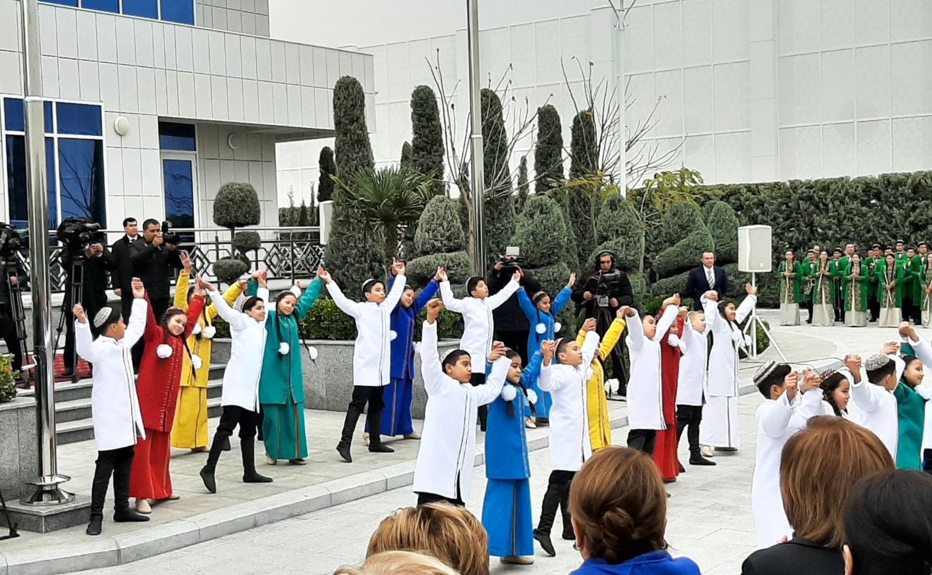 Сенатор РФ Жанна Чефранова приняла участие в церемонии открытия филиала Благотворительного фонда по оказанию помощи нуждающимся в опеке детям имени Гурбангулы Бердымухамедова в Национальной туристической зоне «Аваза»