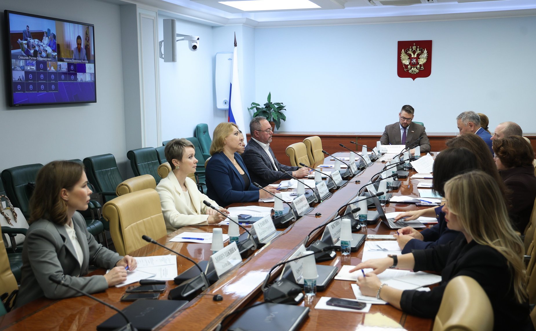 Круглый стол Комитета СФ по конституционному законодательству и государственному строительству «Законодательное обеспечение государственной миграционной политики Российской Федерации в 2025 году: состояние и перспективы»