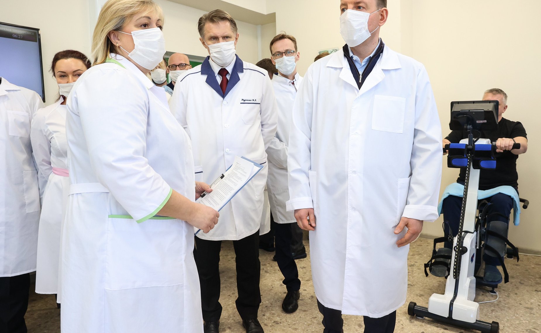 Первый заместитель Председателя СФ Андрей Турчак и заместитель Председателя СФ Николай Журавлев встретились с участниками СВО, проходящими реабилитацию в областном госпитале для ветеранов войн