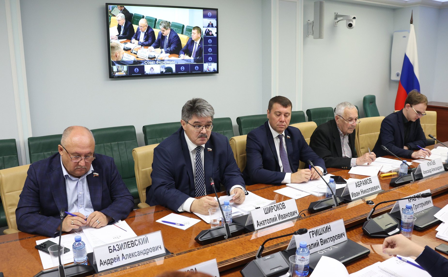 Совещание комитетов СФ на тему «О привлечении молодых специалистов к работе в регионах Дальнего Востока»