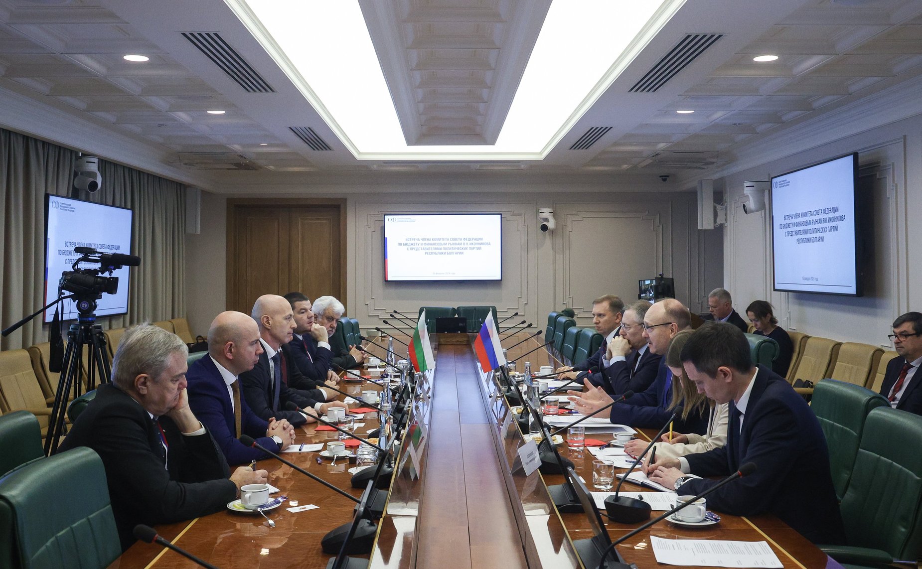 Василий Иконников провел встречу с представителями политических партий Болгарии