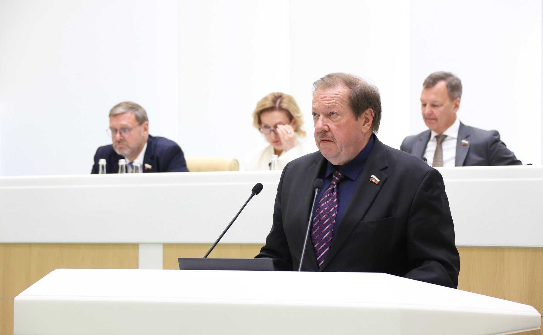 Александр Русаков