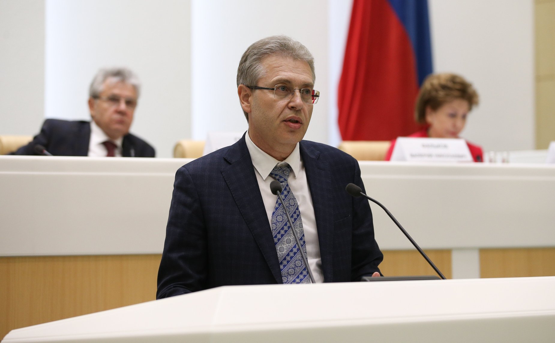 Парламентские слушания на тему «Научный кадровый потенциал страны: состояние, тенденции развития и инструменты роста»