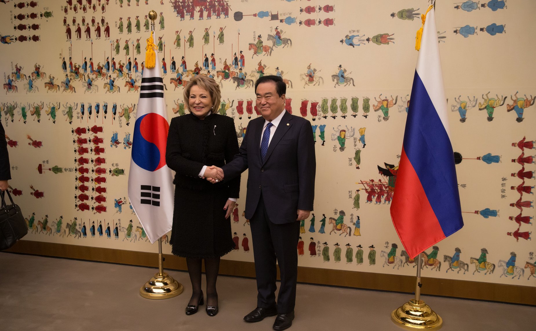 Валентина Матвиенко и Мун Хи Сан