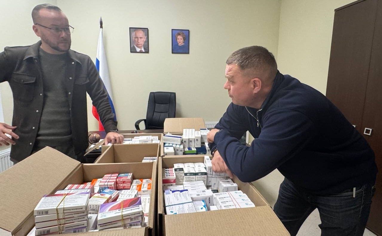 Игорь Кастюкевич передал в Новокаховский округ лекарственные препараты